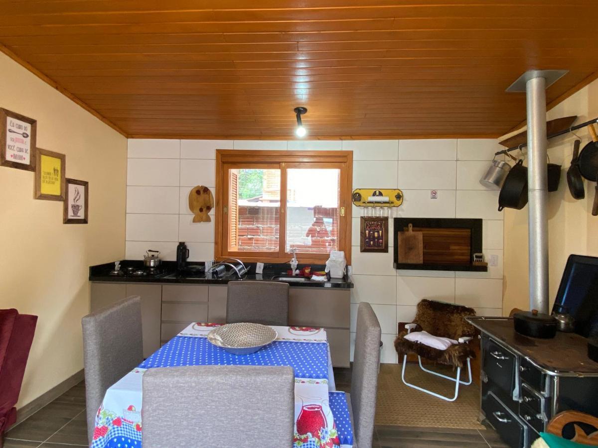 Casa Aconchegante Ou Suites Privativas Canela Luaran gambar