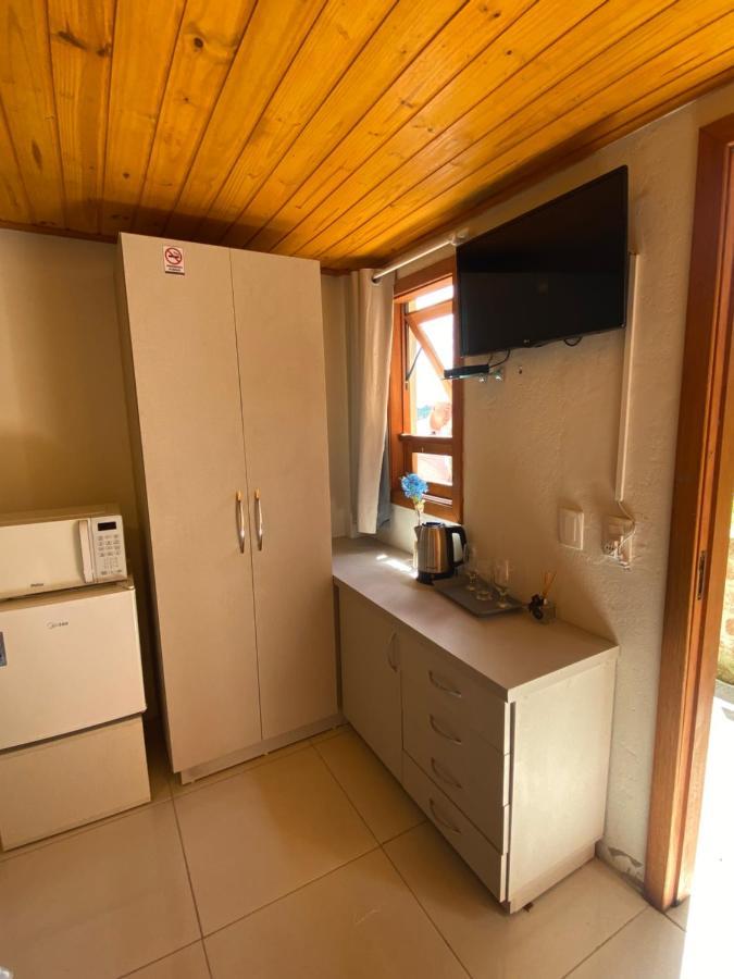 Casa Aconchegante Ou Suites Privativas Canela Luaran gambar
